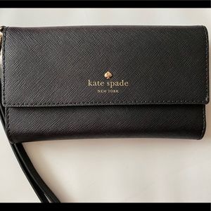 Kate Spade black iPhone 7 wristlet